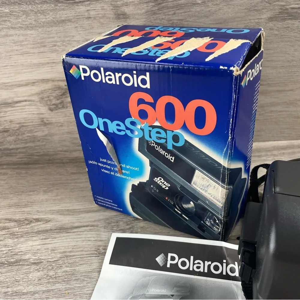 Polaroid One Step 600 Vintage Instant Film Camera W Box & Manual